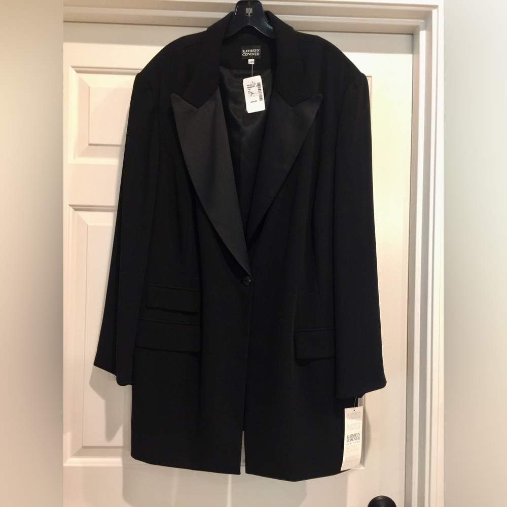 Kathryn Conover 2-piece Tuxedo. Black. Sizes-Pants 24 Jacket 22. Both NWT